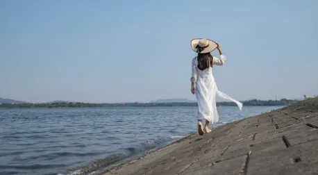 ���̼���