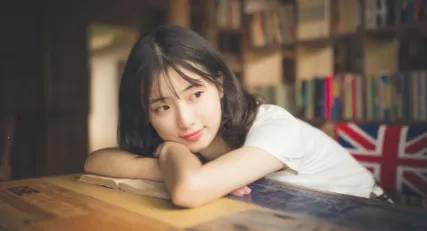 ��Chat(00���罻����)